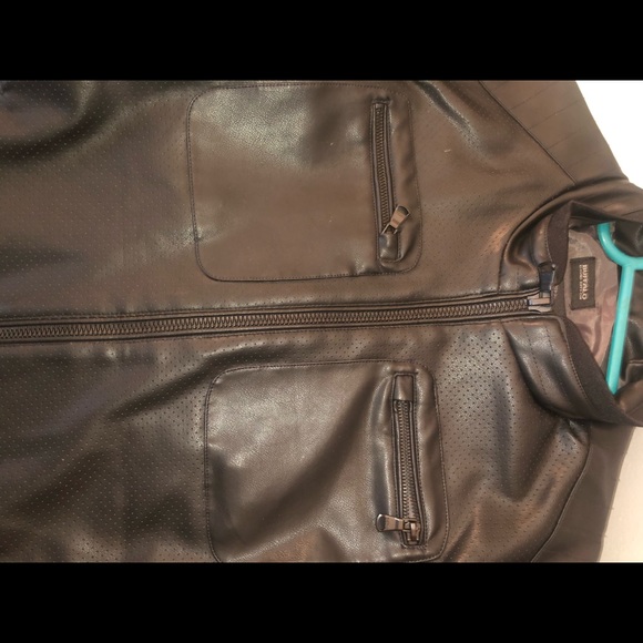 Men Jacket - Picture 3 of 6